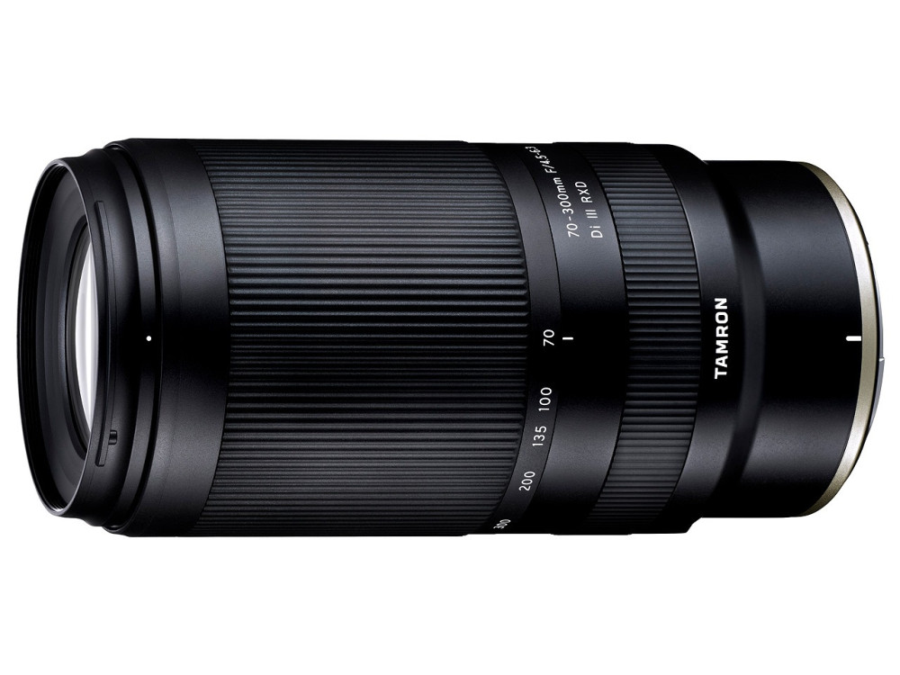 レンズ - 70-300mm F/4.5-6.3 Di III RXD ニコン用(TAMRON)